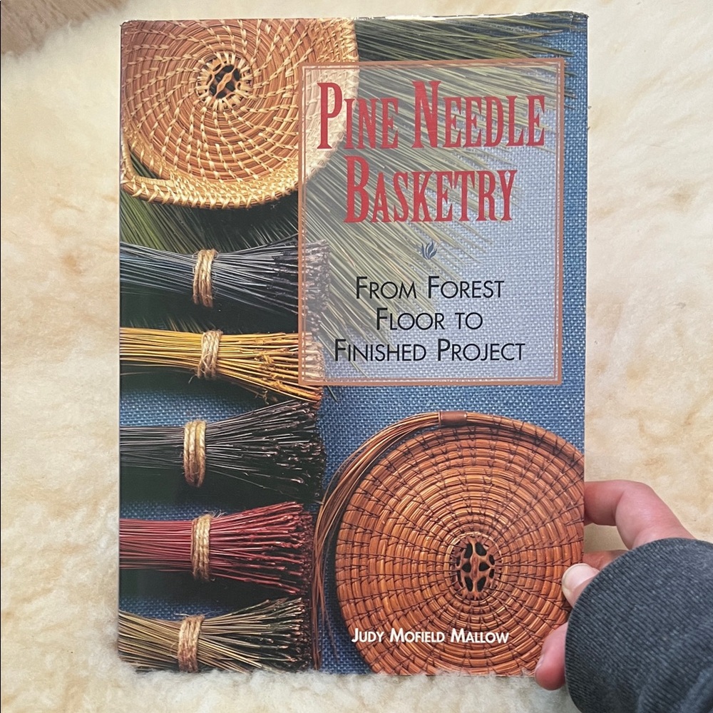📚3/$20 Pine Needle Basketry Book by Judy Mofield Mallow
